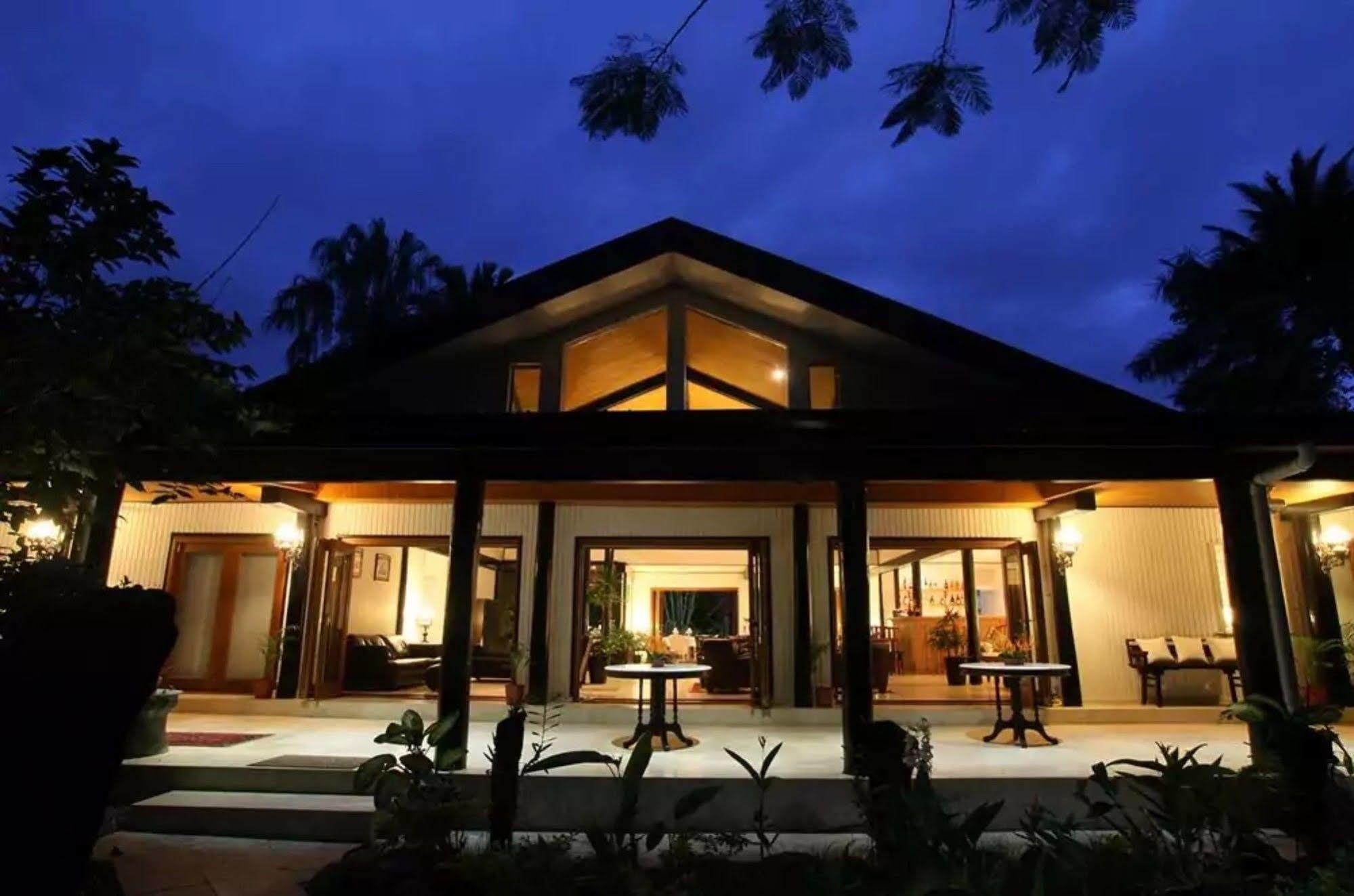 Hotel The Fiji Orchid Lautoka Esterno foto