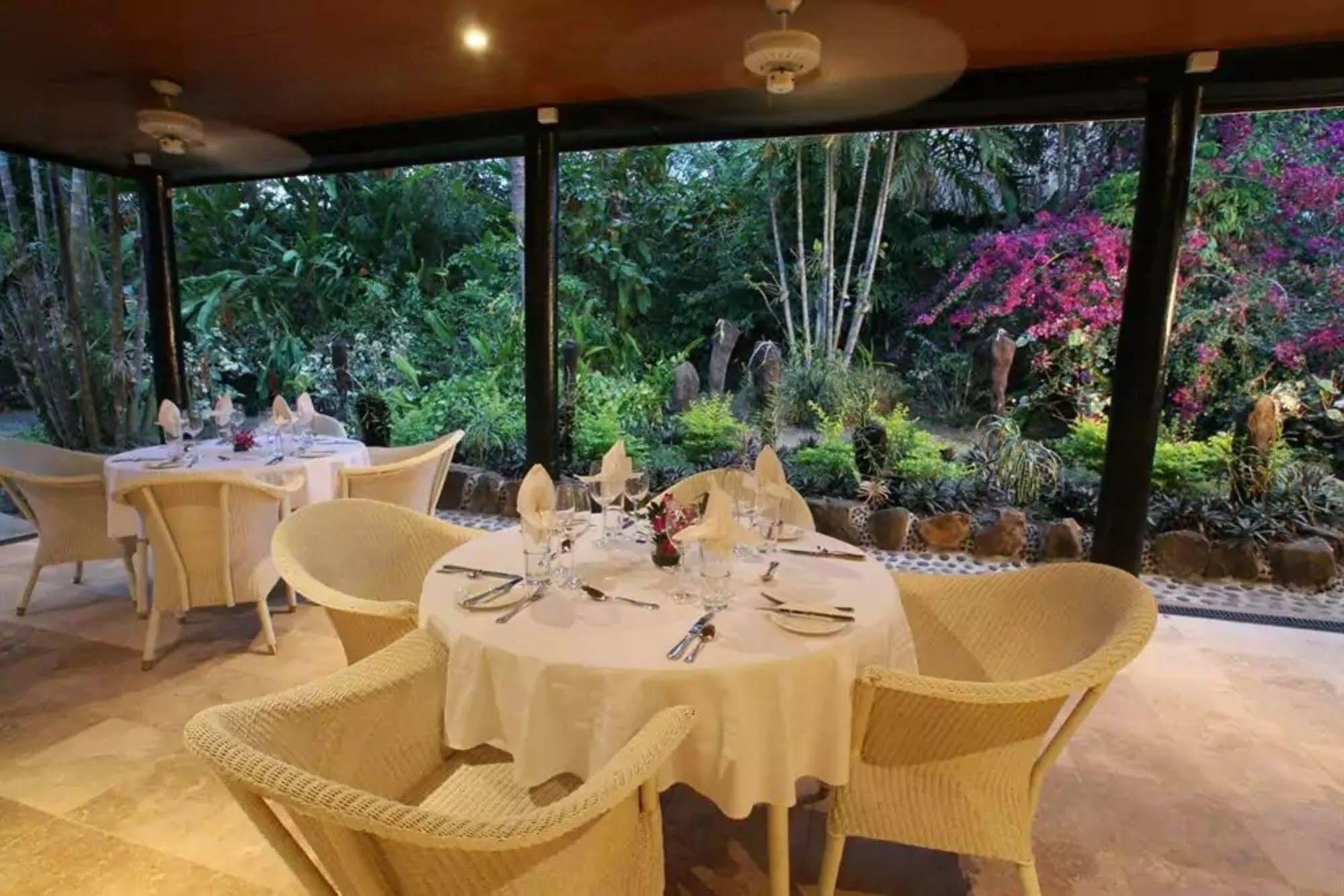 Hotel The Fiji Orchid Lautoka Esterno foto
